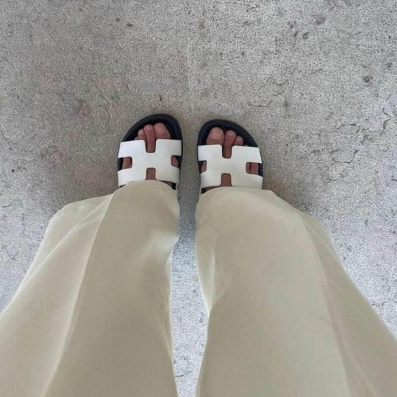 Sandals - Picture 3 of 3